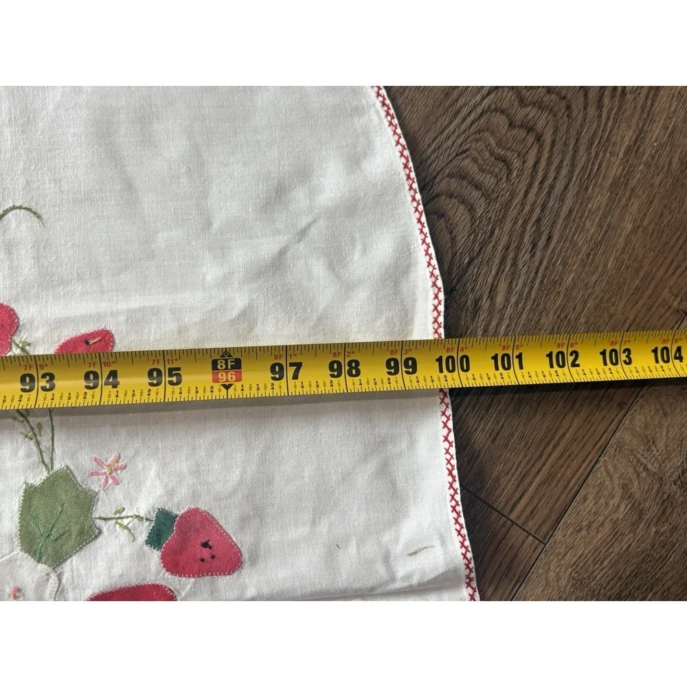 NOS Vintage Oval Strawberry Tablecloth 72